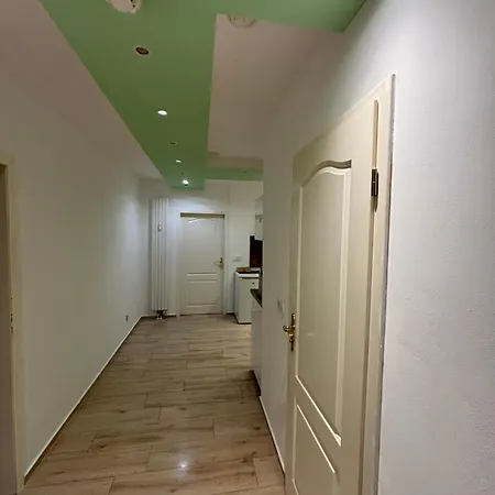 In Naehe Von Messe Ost Apartmán *